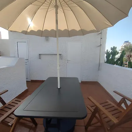 Quiet Duplex Close To The 아파트 플라야데라스아메리카스
